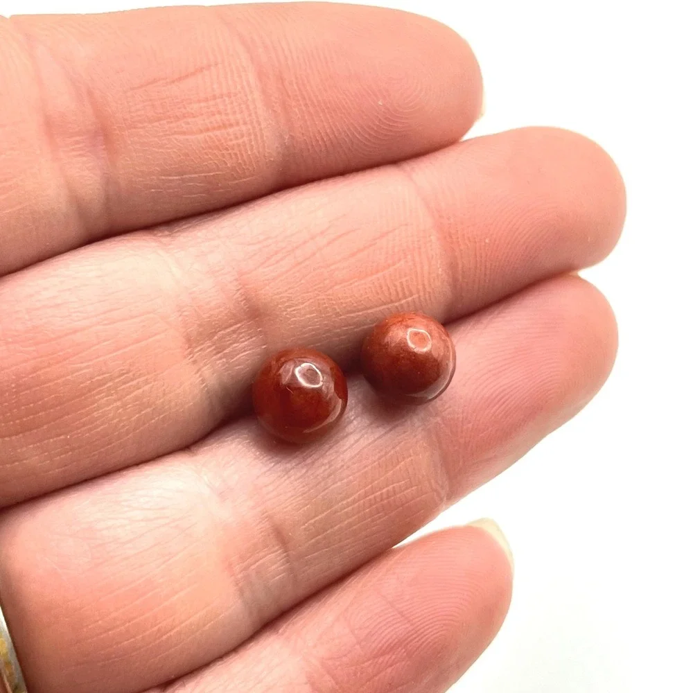 Red Jadeite‎ Jade Bead Stud Earrings 14k Yellow Gold